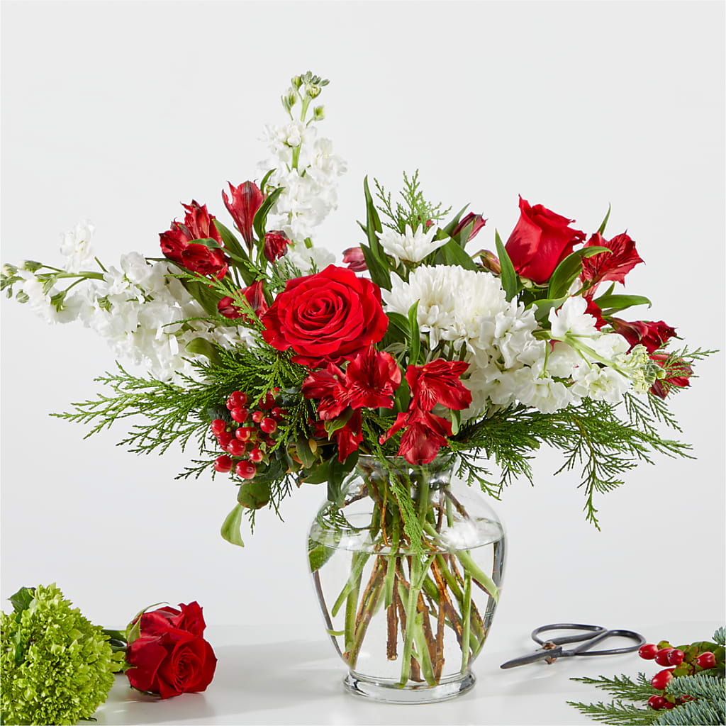 Merry Moment Bouquet – A Florist Original – KAREN'S FLOWER KOTTAGE, Hayward CA