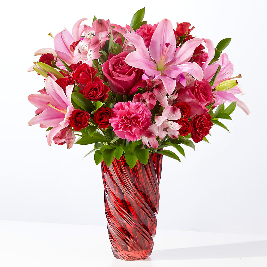 In Love Bouquet with Luxe Swirl Vase – KAREN'S FLOWER KOTTAGE, Hayward CA