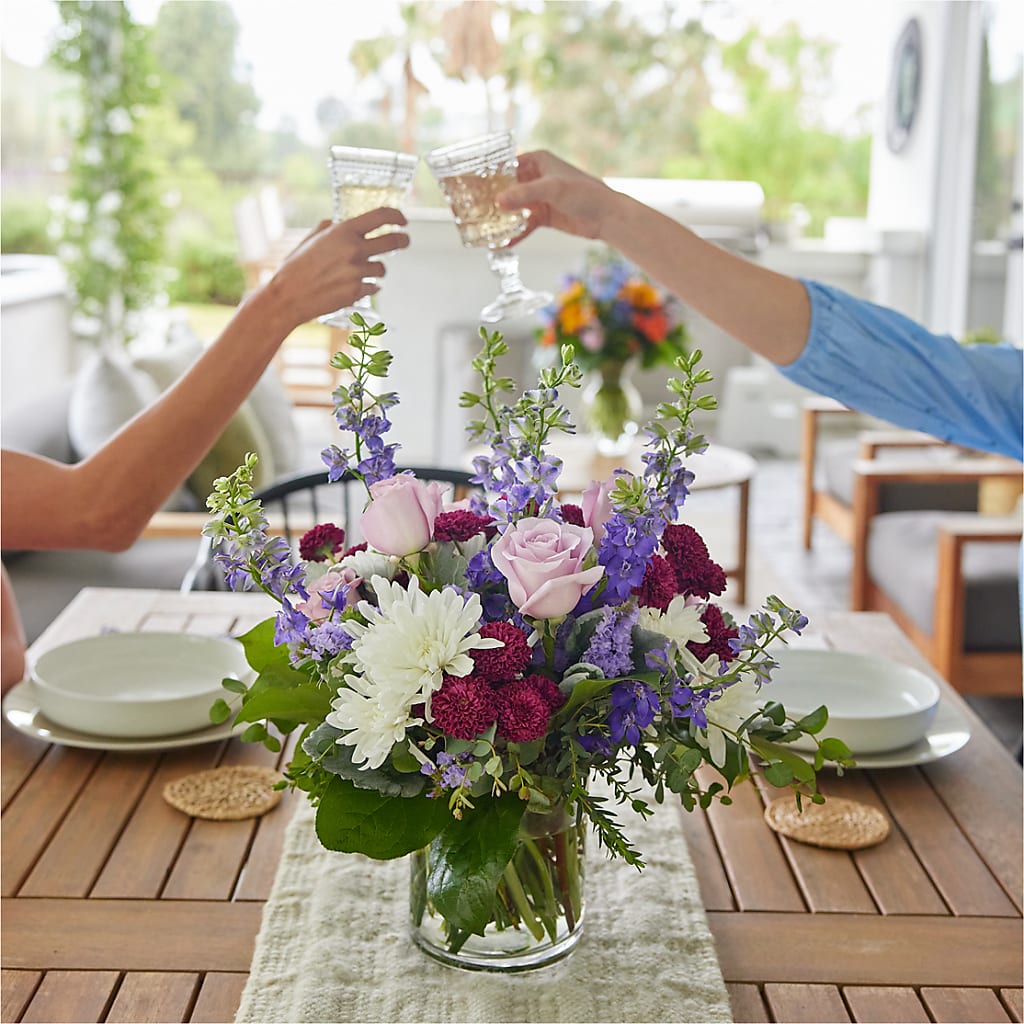 Violet Frost Bouquet – KAREN'S FLOWER KOTTAGE, Hayward CA