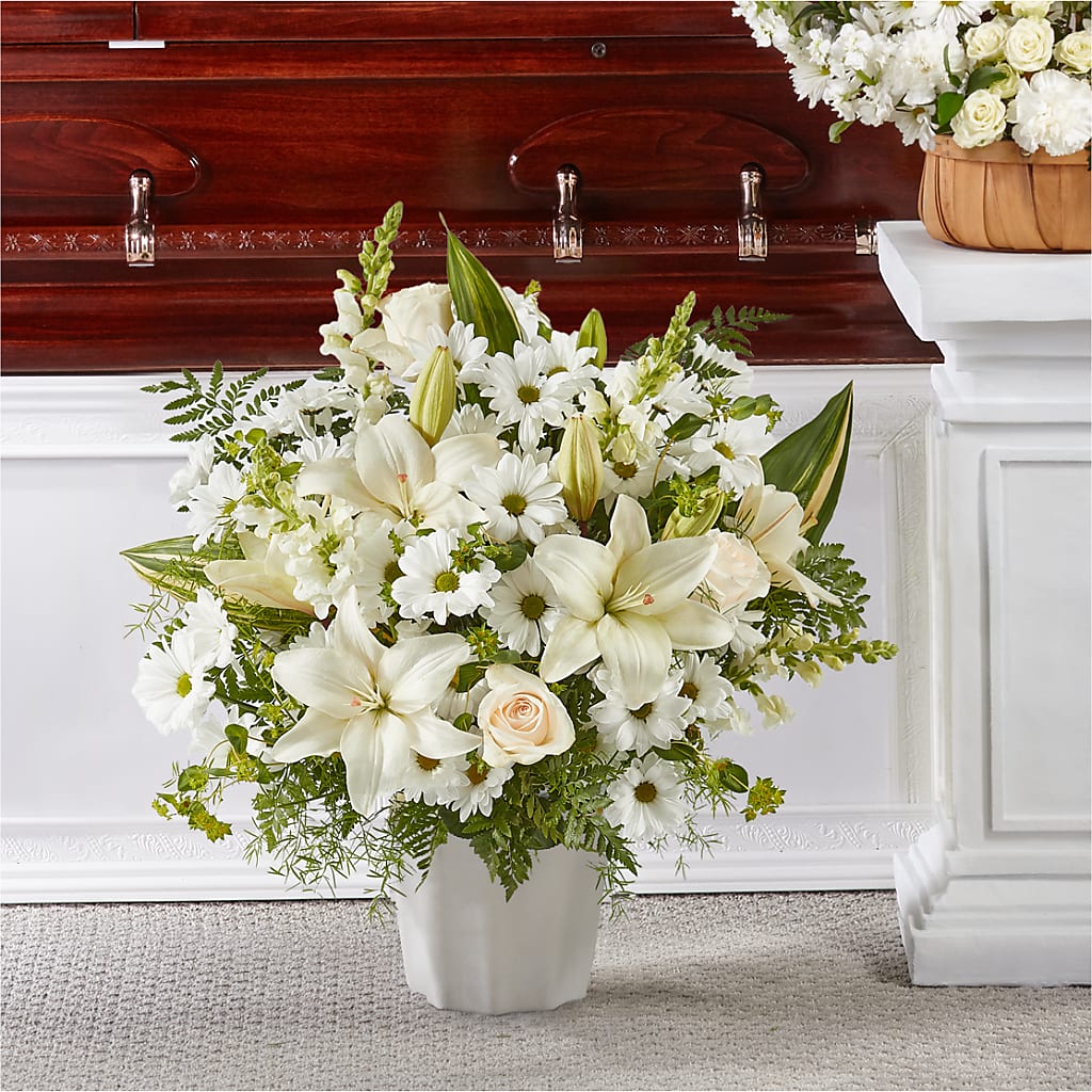 Thoughts of Tranquility Floor Basket – KAREN'S FLOWER KOTTAGE, Hayward CA