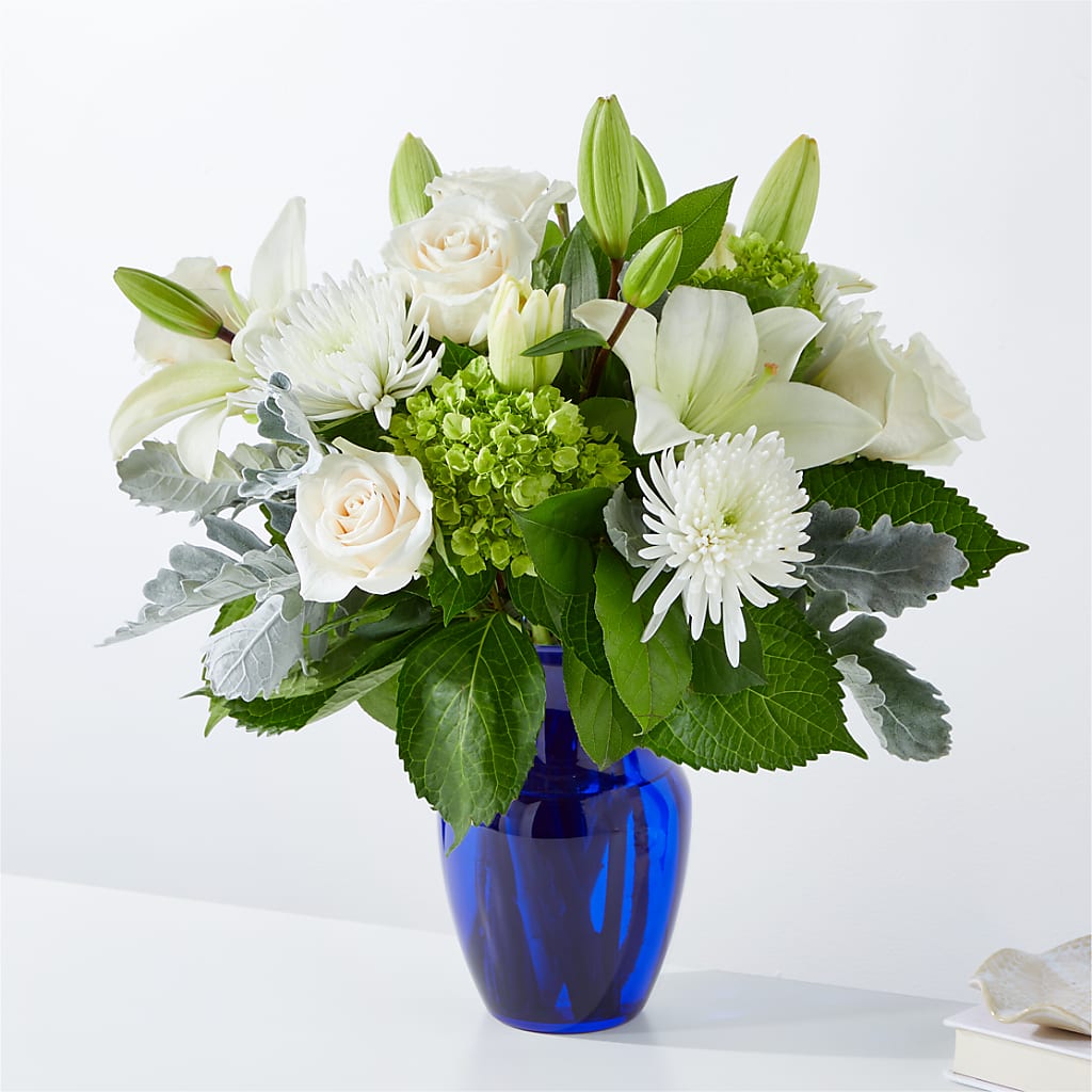Snowy Dreams Bouquet – KAREN'S FLOWER KOTTAGE, Hayward CA