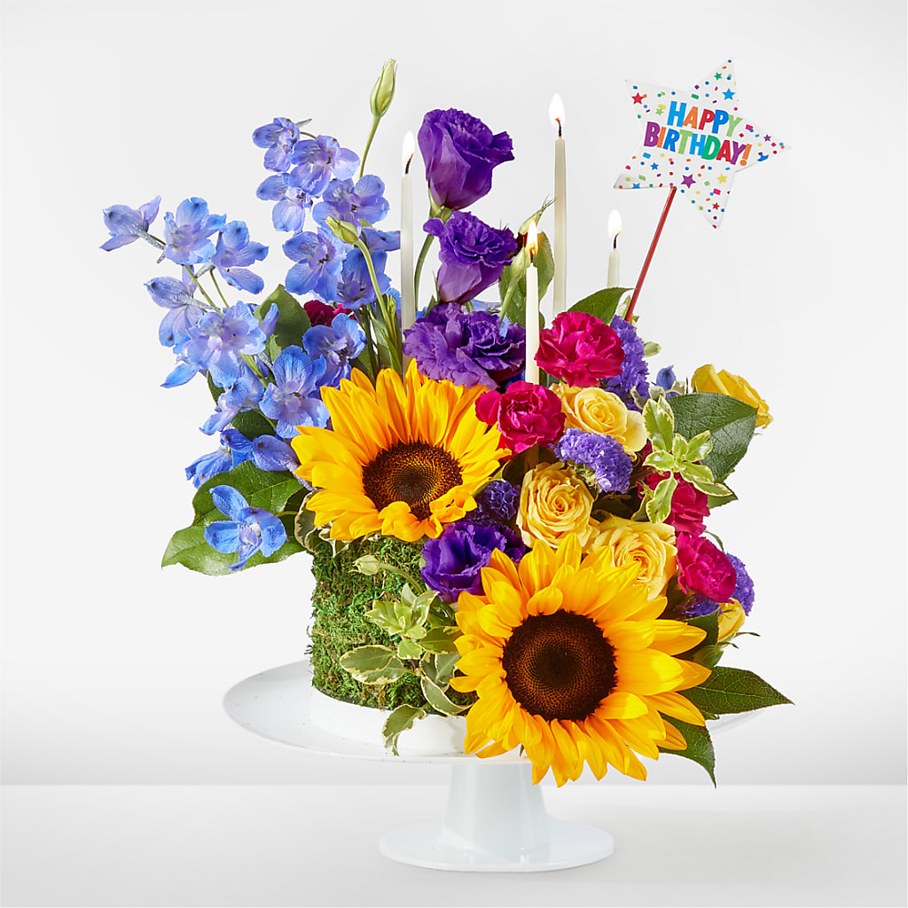 Star of the Day Floral Cake – KAREN'S FLOWER KOTTAGE, Hayward CA