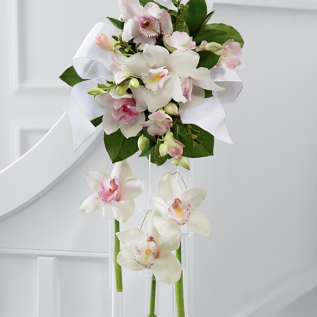 Perfect Entrance Pew Arrangement – KAREN'S FLOWER KOTTAGE, Hayward CA