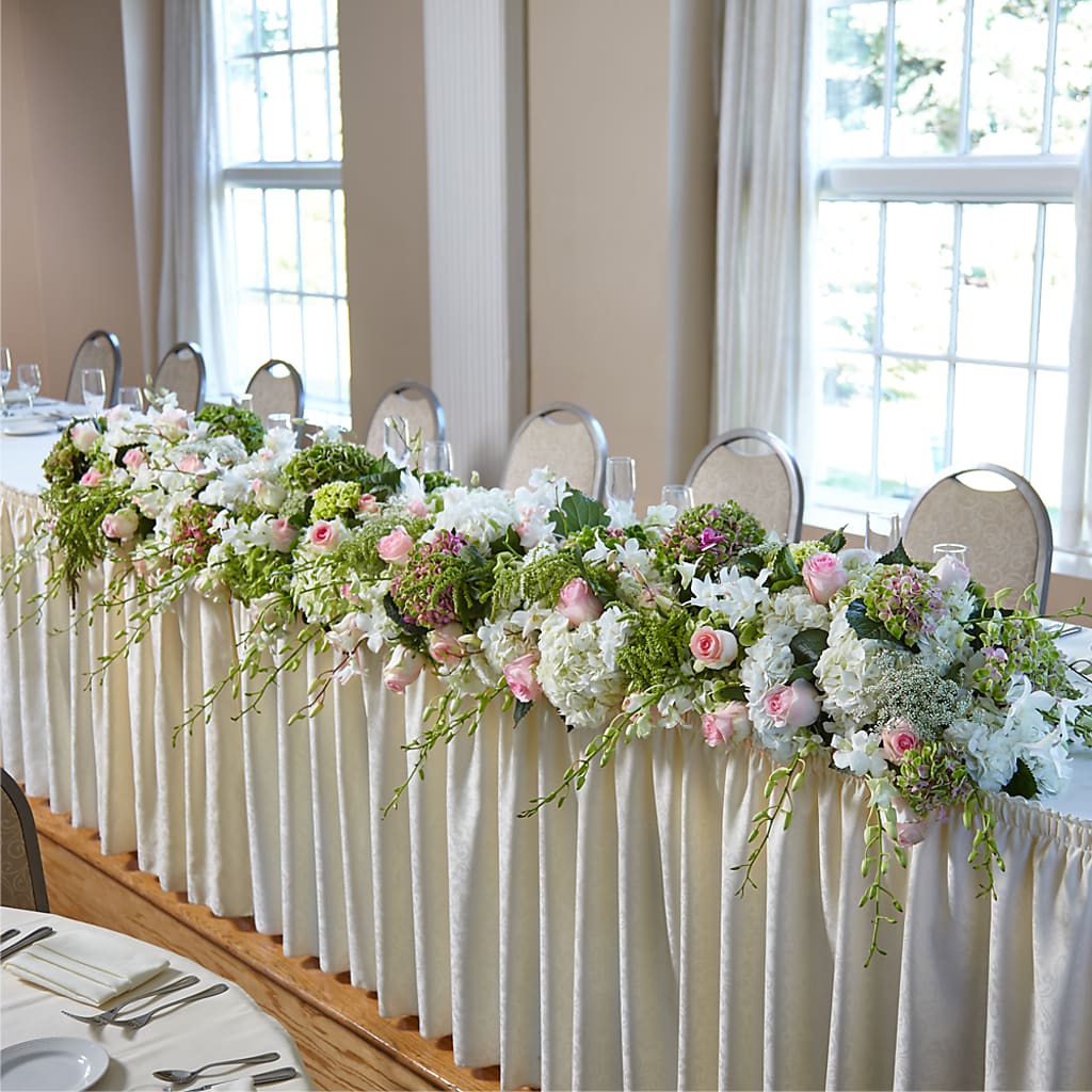 State of Joy Head Table Arrangement – KAREN'S FLOWER KOTTAGE, Hayward CA