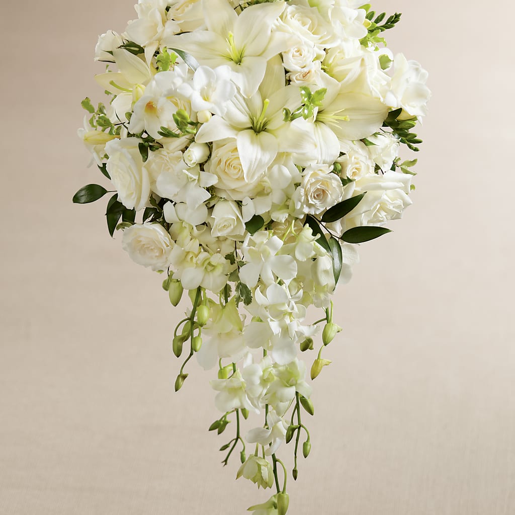 White Wonders Bouquet – KAREN'S FLOWER KOTTAGE, Hayward CA