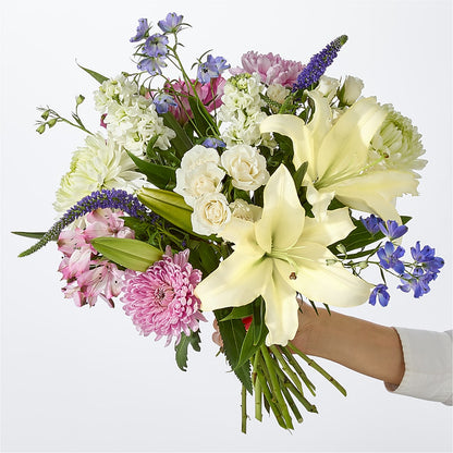 Winter Celebration Bouquet – KAREN'S FLOWER KOTTAGE, Hayward CA