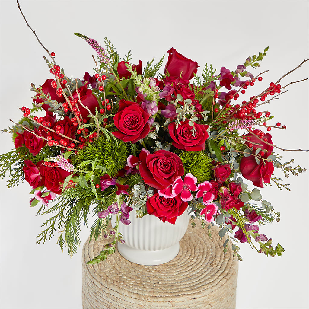 Big Red Bow Bouquet – KAREN'S FLOWER KOTTAGE, Hayward CA