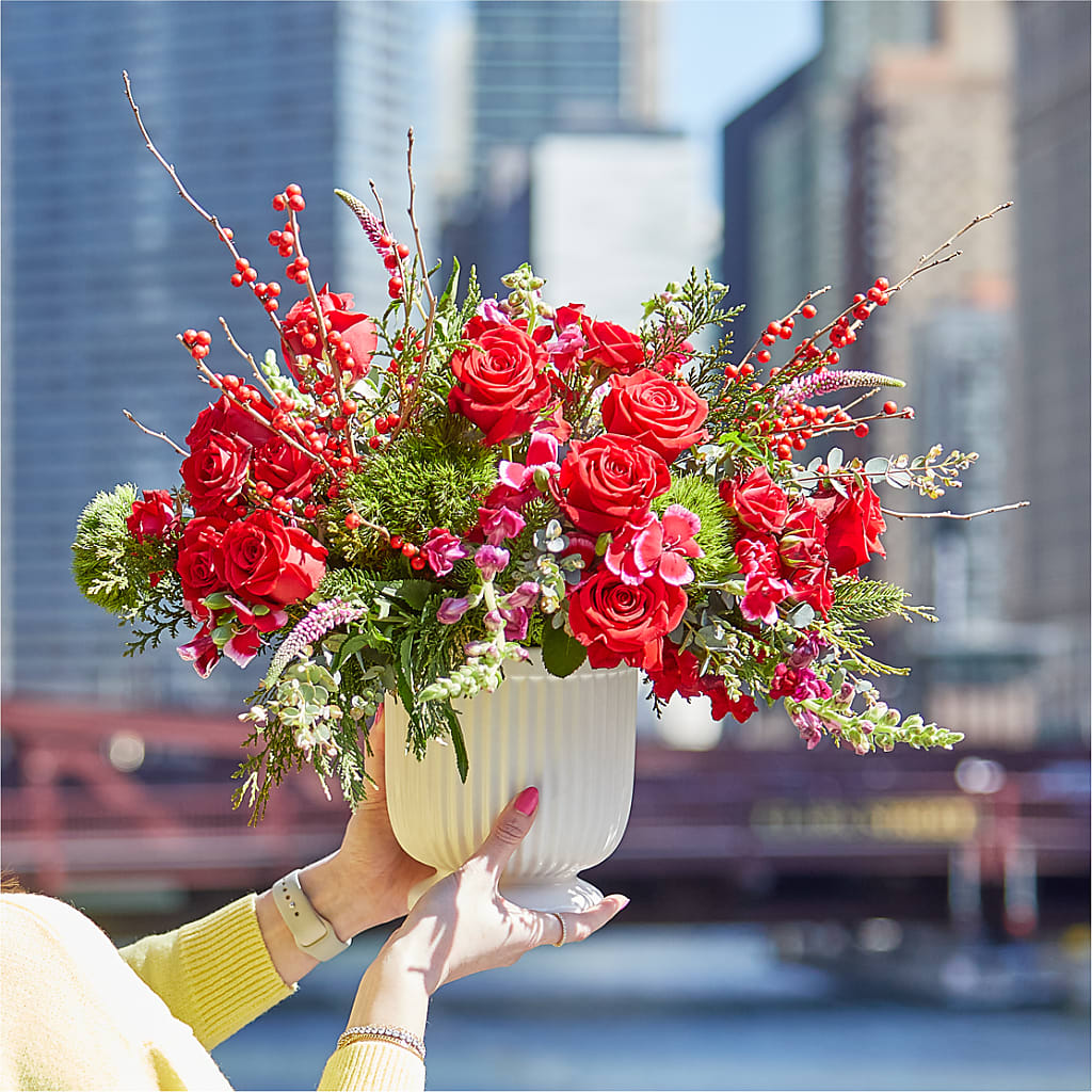 Big Red Bow Bouquet – KAREN'S FLOWER KOTTAGE, Hayward CA