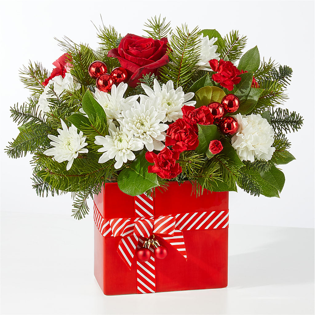 Presents Under the Tree Bouquet – KAREN'S FLOWER KOTTAGE, Hayward CA