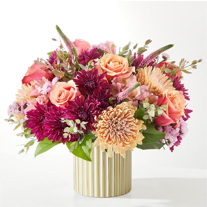 Berry Cobbler Bouquet with Ivory Vase – KAREN'S FLOWER KOTTAGE, Hayward CA