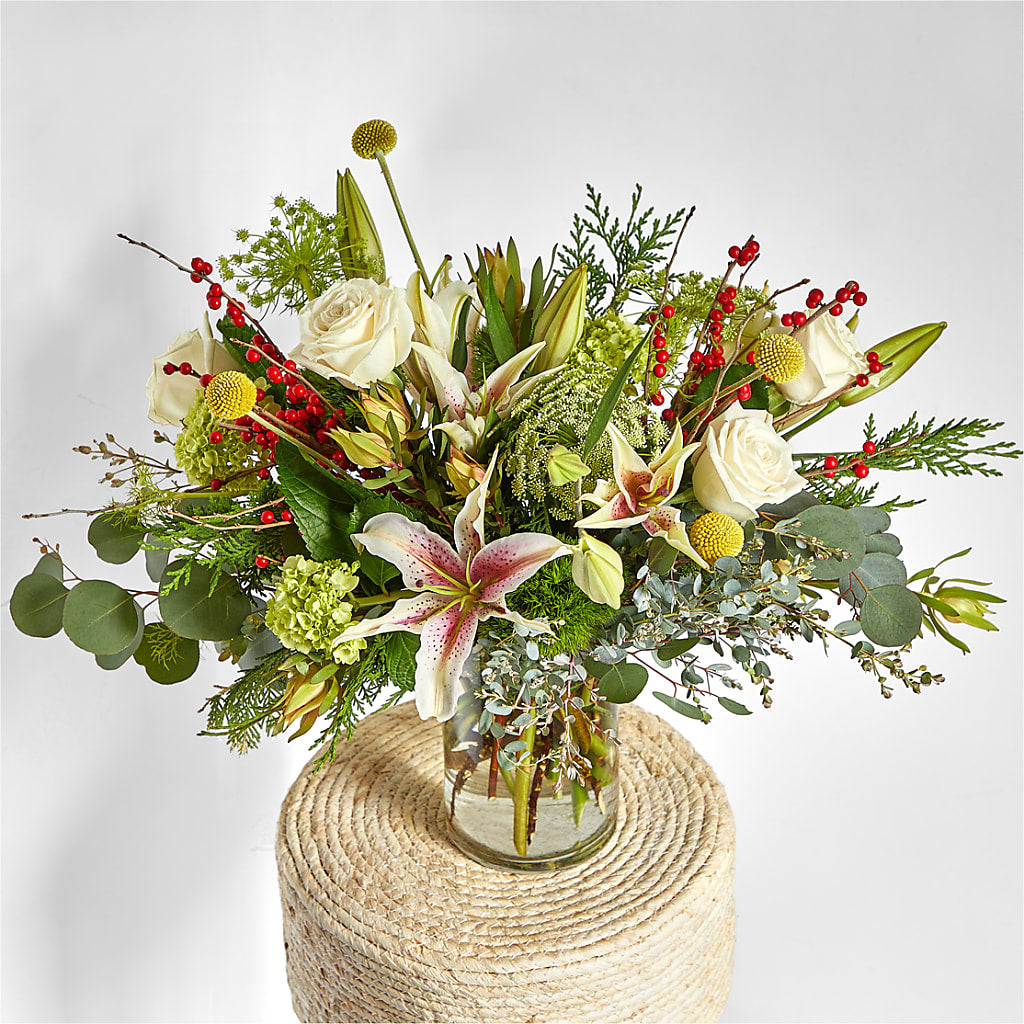 Berry & Bright Bouquet – KAREN'S FLOWER KOTTAGE, Hayward CA