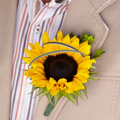 Free Spirit Boutonniere – KAREN'S FLOWER KOTTAGE, Hayward CA