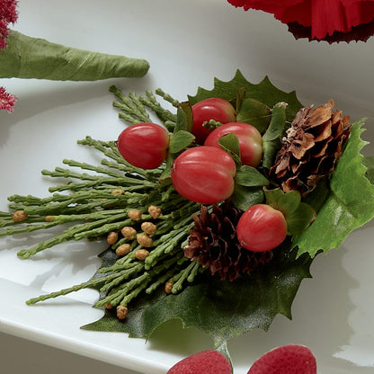 Red Berry Boutonniere – KAREN'S FLOWER KOTTAGE, Hayward CA